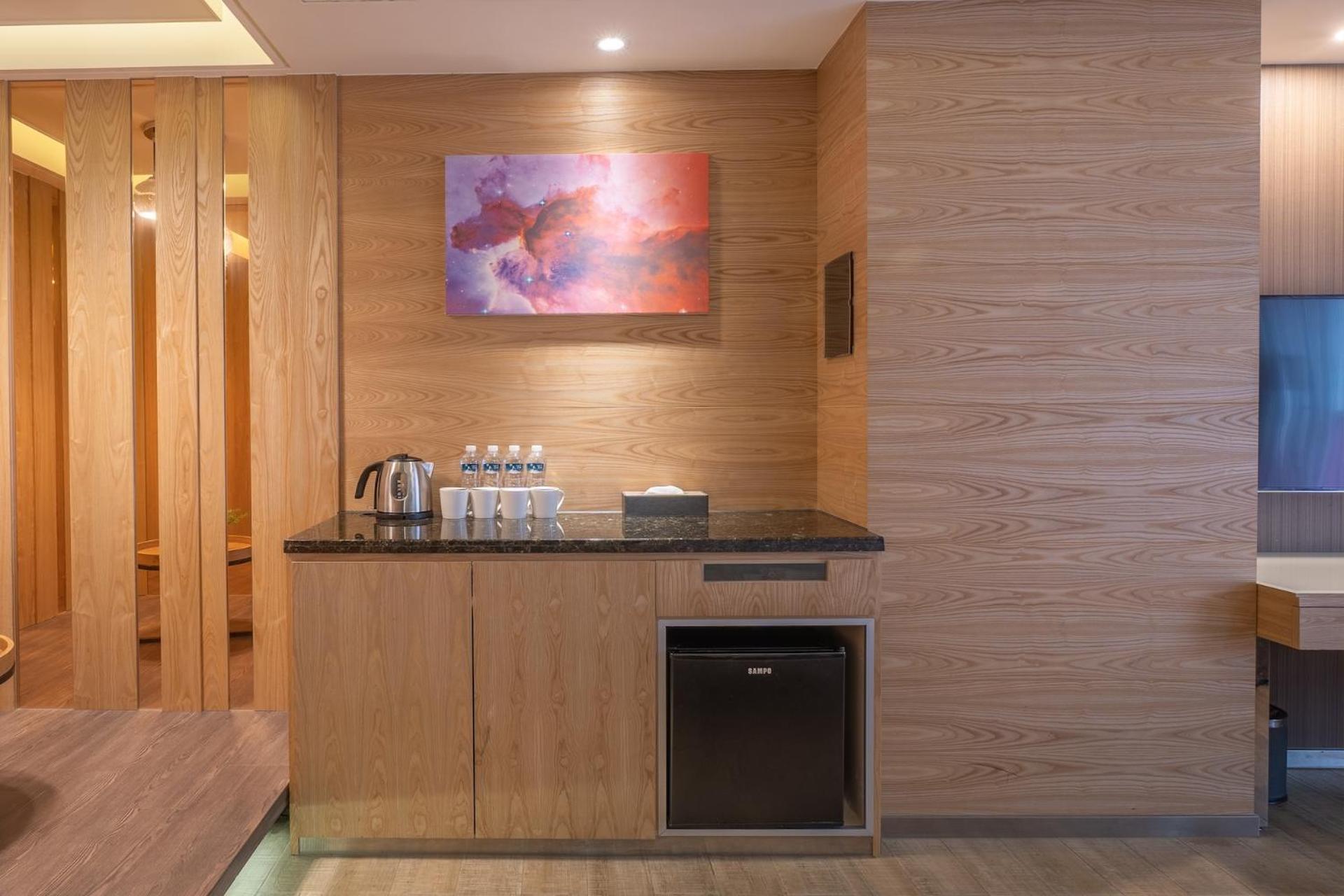 Guide Hotel Taichung Ziyou מראה חיצוני תמונה