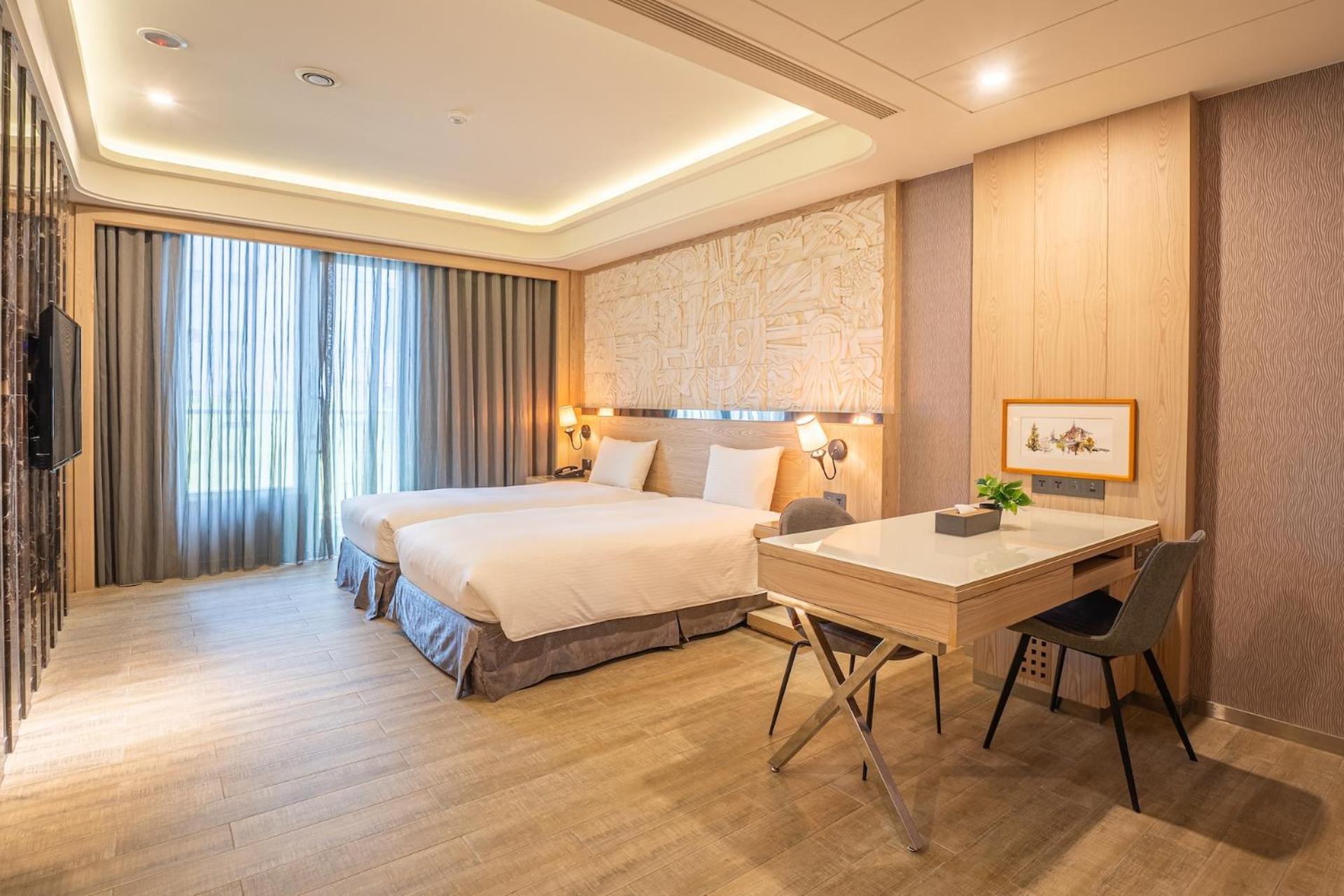 Guide Hotel Taichung Ziyou מראה חיצוני תמונה