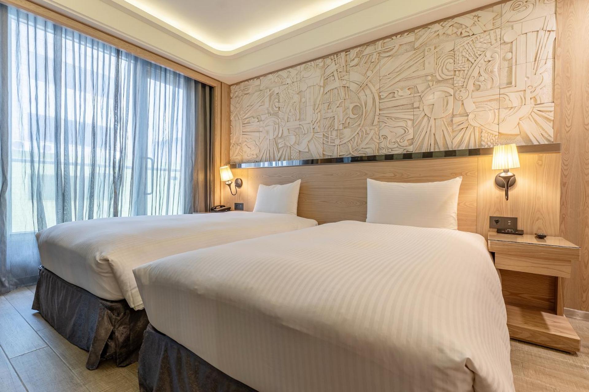 Guide Hotel Taichung Ziyou מראה חיצוני תמונה