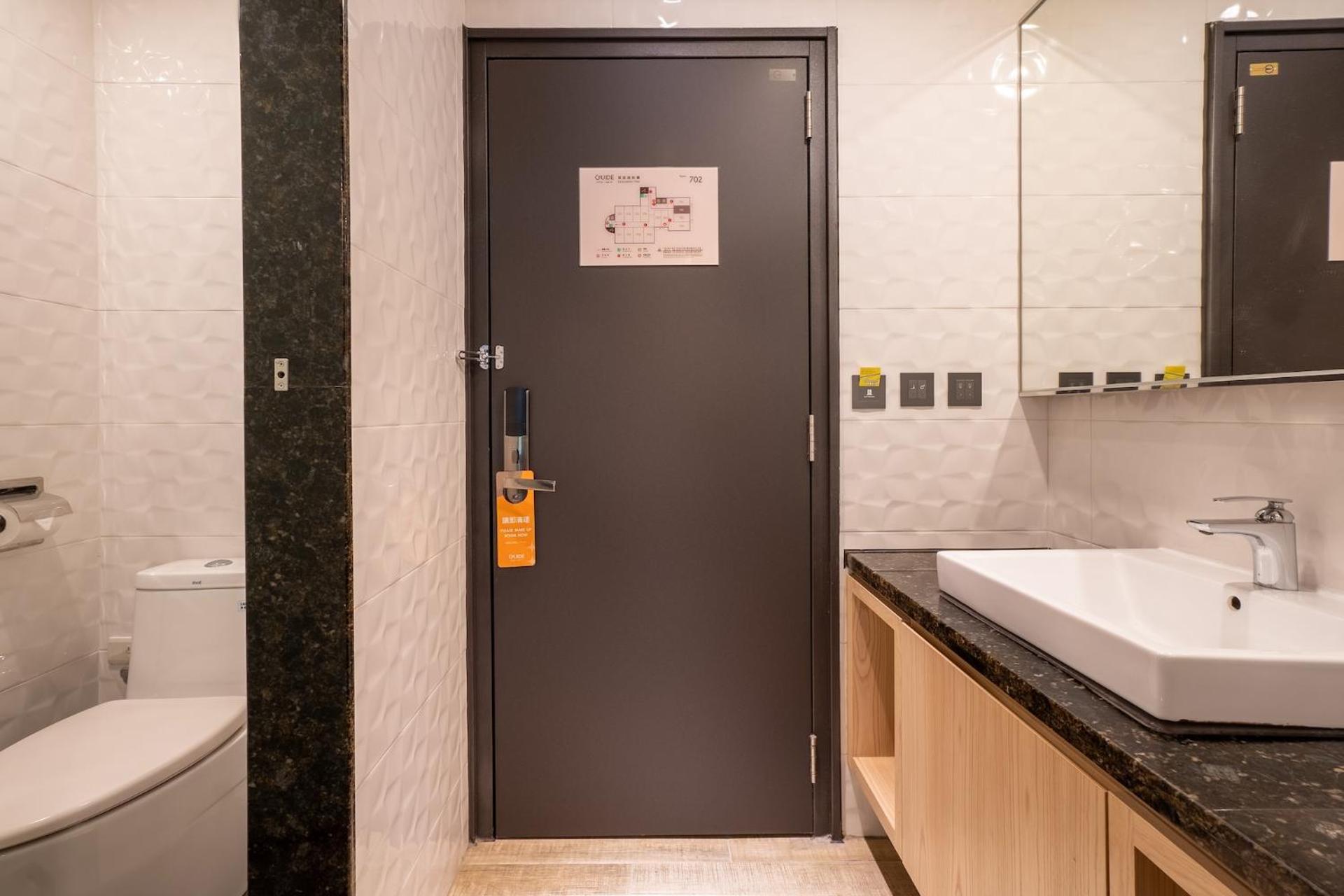 Guide Hotel Taichung Ziyou מראה חיצוני תמונה